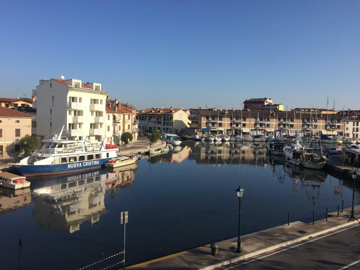 Old Harbour House Appartement Grado Buitenkant foto